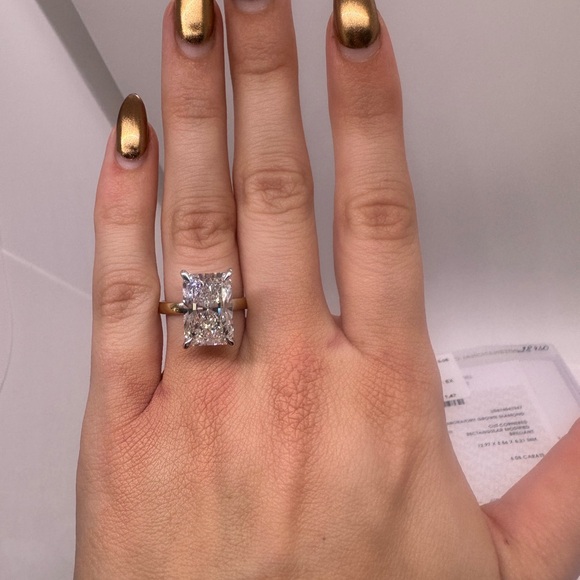 6.08 carat g vs1 radiant cut Diamond Engagement ring solitaire - Picture 10 of 11